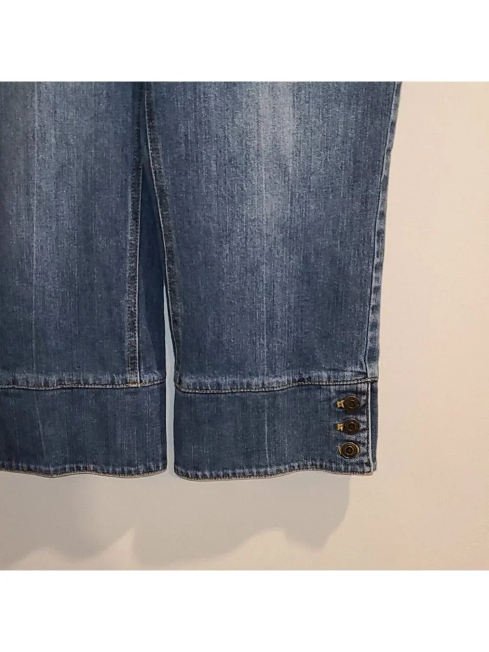 Michael Kors Denim crops w/ button details on legs